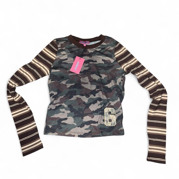Edikted Tops - Edikted Girls' Camo Long Sleeve Top with Brown Striped Sleeves